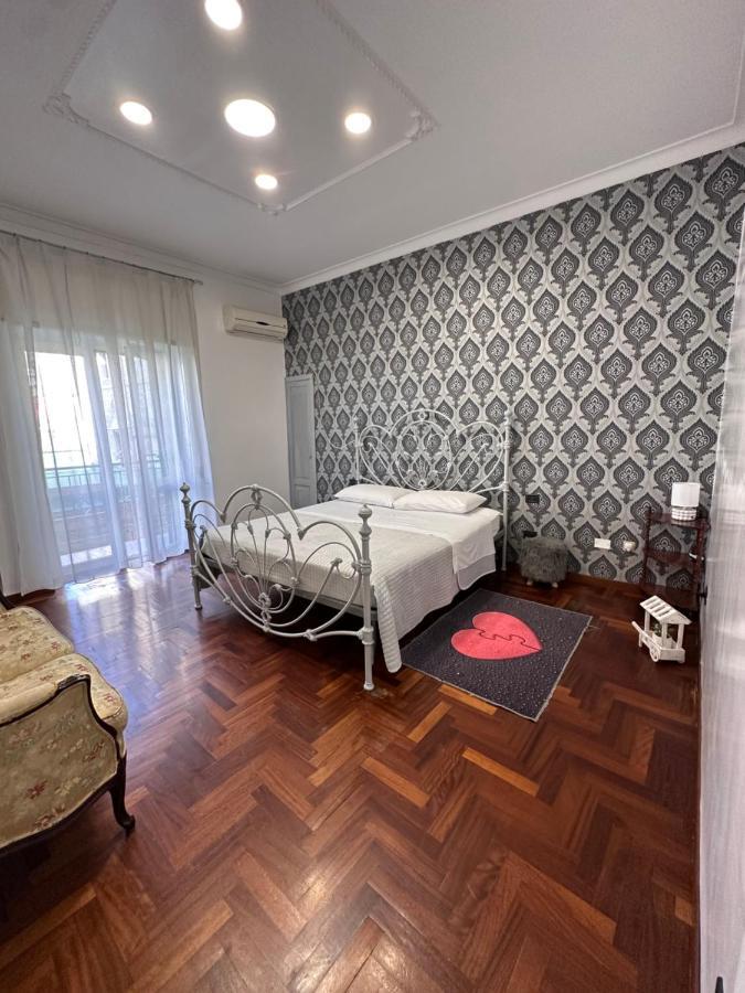 Casa Oana Apartment เนเปิลส์ ภายนอก รูปภาพ